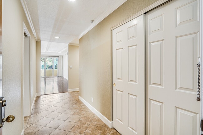 30 Lorton Ave in Burlingame, CA - Building Photo - Building Photo