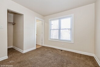 7541 S Evans Ave in Chicago, IL - Building Photo - Building Photo