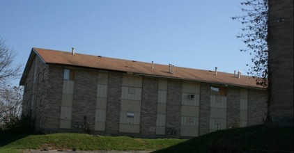 High Land Apartments in Dayton, OH - Building Photo - Building Photo