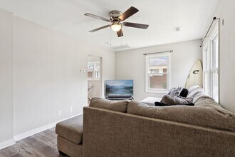 209 Woodstock St in Portsmouth, VA - Building Photo - Building Photo