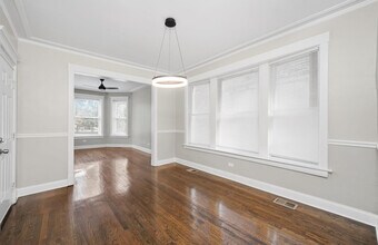 7548 S Harvard Ave in Chicago, IL - Building Photo - Building Photo