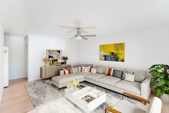 1231 E Mason St in Santa Barbara, CA - Building Photo - Building Photo