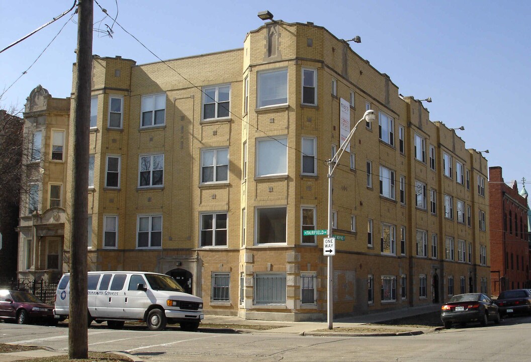 1454-1456 N Fairfield Ave in Chicago, IL - Building Photo