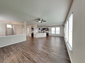 7335 Winter Song Dr in Magnolia, TX - Building Photo - Building Photo