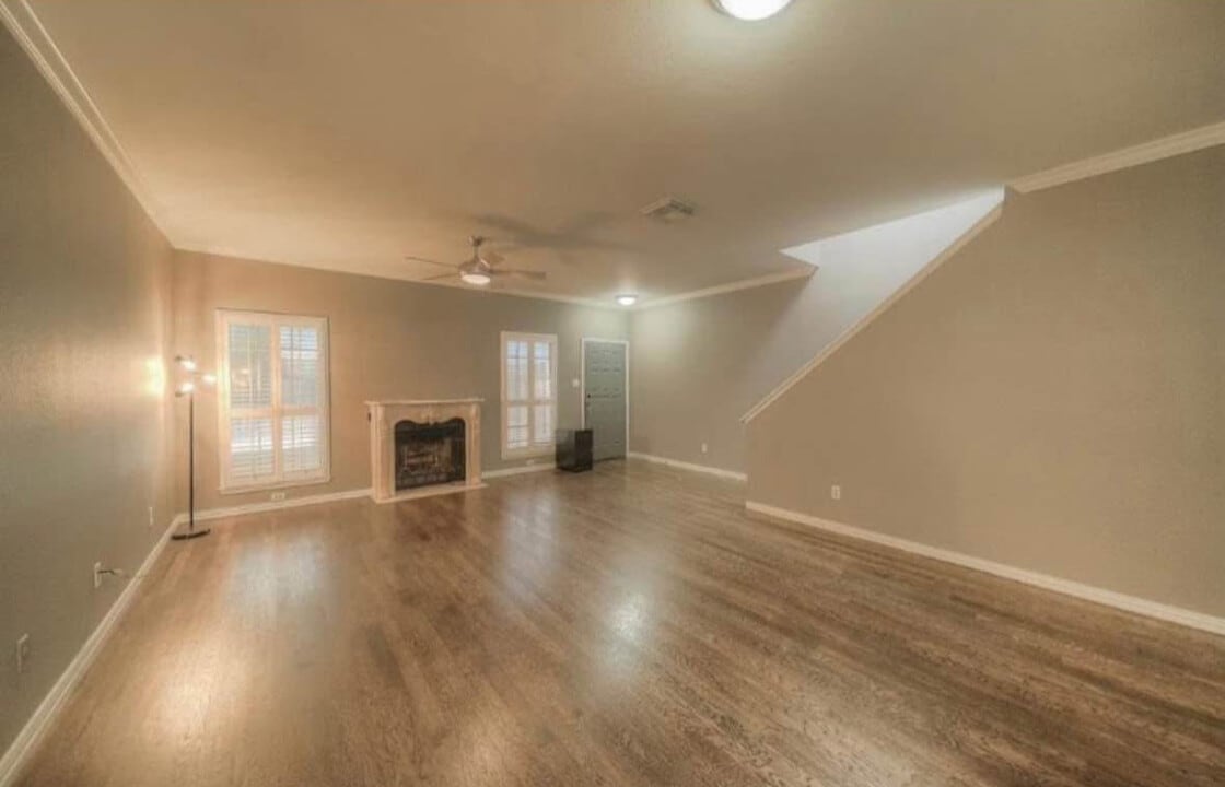 17583 Red Oak Dr in Houston, TX - Foto de edificio