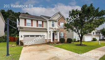 201 Hammock Dr in Lexington, SC - Building Photo