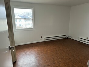 207 Grandview Ave in Ithaca, NY - Foto de edificio - Building Photo