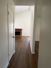 44215 Hanstead Ave in Lancaster, CA - Building Photo - Building Photo