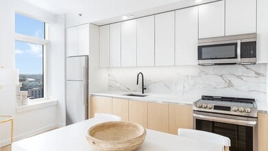 123 Linden Blvd, Unit 24g in Brooklyn, NY - Building Photo - Building Photo