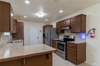 2448 Hamburg St in Brownsville, TX - Building Photo - Building Photo