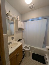 7228 38th Pl, Unit 2S in Lyons, IL - Building Photo - Building Photo