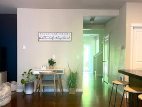 3669 Reagan Ave in Bremerton, WA - Building Photo - Building Photo