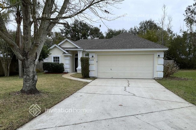 property at 13509 Las Brisas Way N