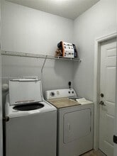 9780 NW 8th St in Miami, FL - Building Photo - Building Photo