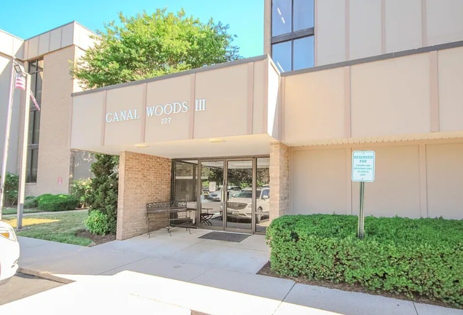 227 Canal Park Dr, Unit 307 in Salisbury, MD - Foto de edificio