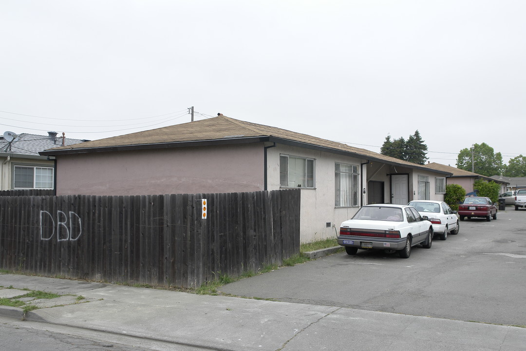 23374-23376 Ida Ln in Hayward, CA - Foto de edificio