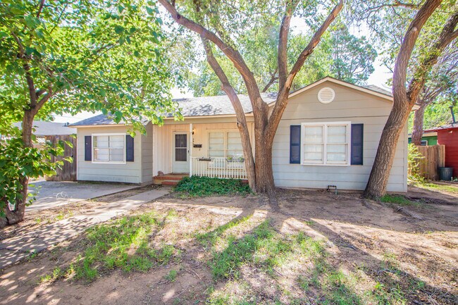 2909 Canton Ave in Lubbock, TX - Building Photo - Building Photo