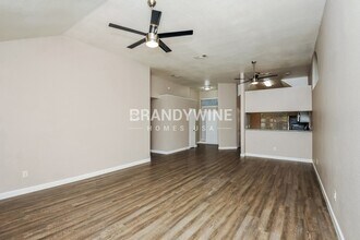 737 Lionel Way in Fort Worth, TX - Building Photo - Building Photo