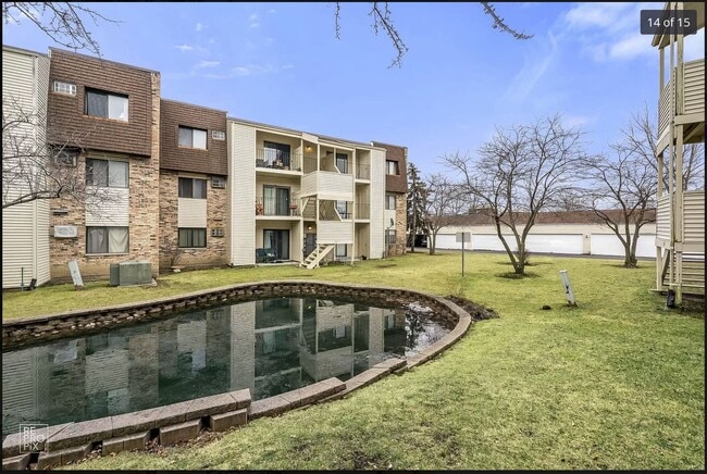 180 S Waters Edge Dr, Unit 301