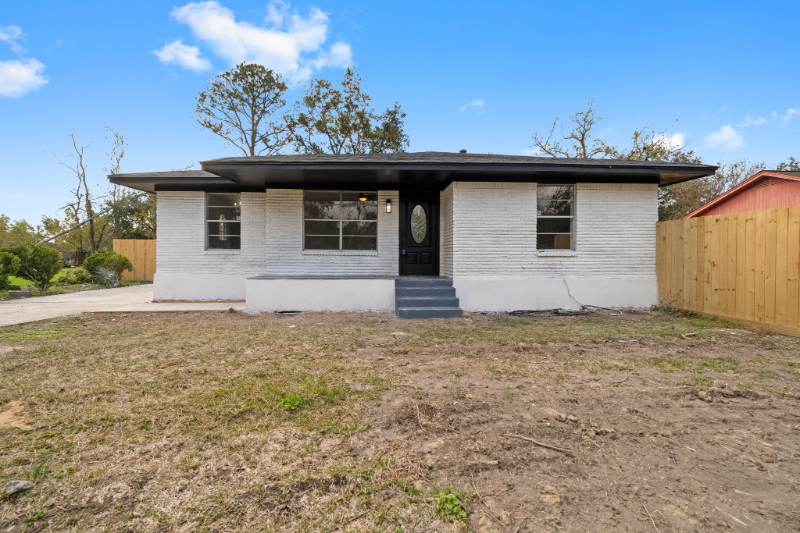 12815 Turner Place Rd in Houston, TX - Building Photo