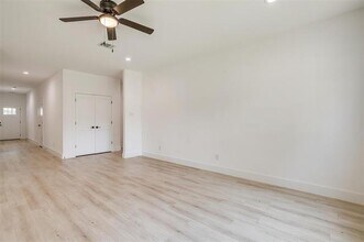 801 Stamps Ave in Fort Worth, TX - Building Photo - Building Photo