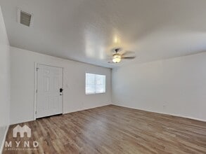 9163 W Washington St in Tolleson, AZ - Building Photo - Building Photo