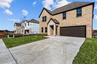 548 Hickory Rdg Dr in Van Alstyne, TX - Building Photo - Building Photo