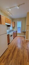 474 W Judd St, Unit Studio in Woodstock, IL - Foto de edificio - Building Photo