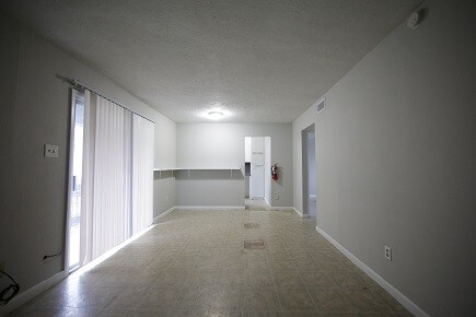 5220 Weber Rd-Unit -D-105 in Corpus Christi, TX - Foto de edificio