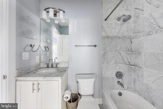 1480 Harvard St NW, Unit 1 in Washington, DC - Building Photo - Building Photo