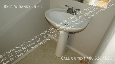 8251 W Sandy Ln in Arizona City, AZ - Building Photo - Building Photo