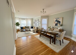 2022 Colfax St in Evanston, IL - Building Photo - Building Photo