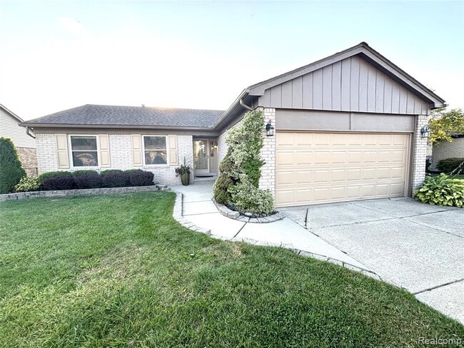 property at 47641 Stephanie Dr