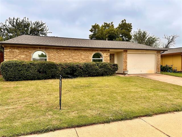 5316 Prince Dr in Lake Dallas, TX - Building Photo - Building Photo