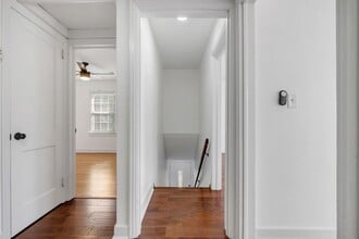 810 N Duval St in Tallahassee, FL - Building Photo - Building Photo