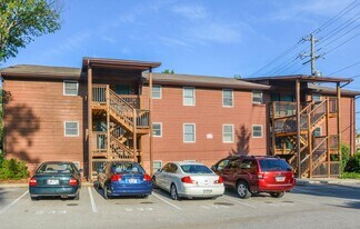 523 E Smith Ave in Bloomington, IN - Building Photo