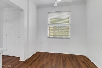 8550 Kingbird Loop in Ft. Myers, FL - Building Photo - Building Photo