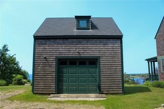 3 Monkey Wrench Ln in Bristol, RI - Building Photo - Building Photo