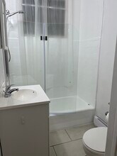 8820 De L'esplanade Av in Montréal, QC - Building Photo - Building Photo
