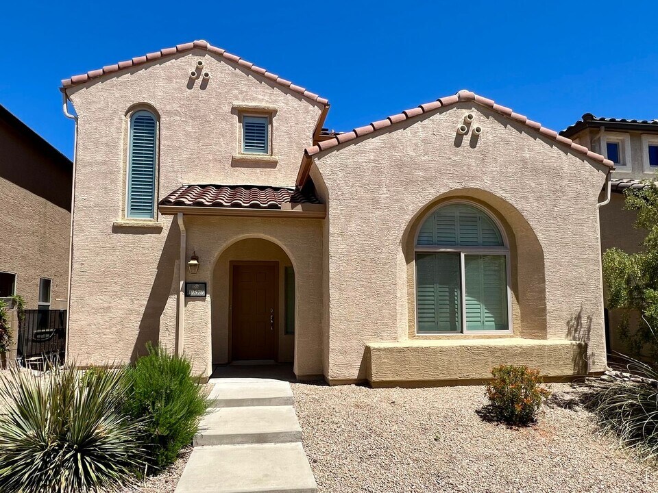 10570 E Native Rose Trail in Tucson, AZ - Building Photo
