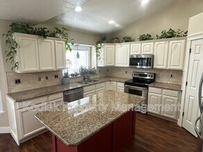 1127 N 1285 W in Clinton, UT - Building Photo - Building Photo