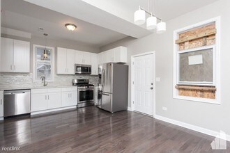 1733 N Artesian Ave-Unit -Apt 2 in Chicago, IL - Building Photo - Building Photo