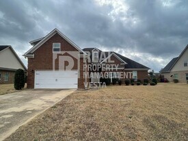 904 Rainbow Springs Rd in Macon, GA - Building Photo