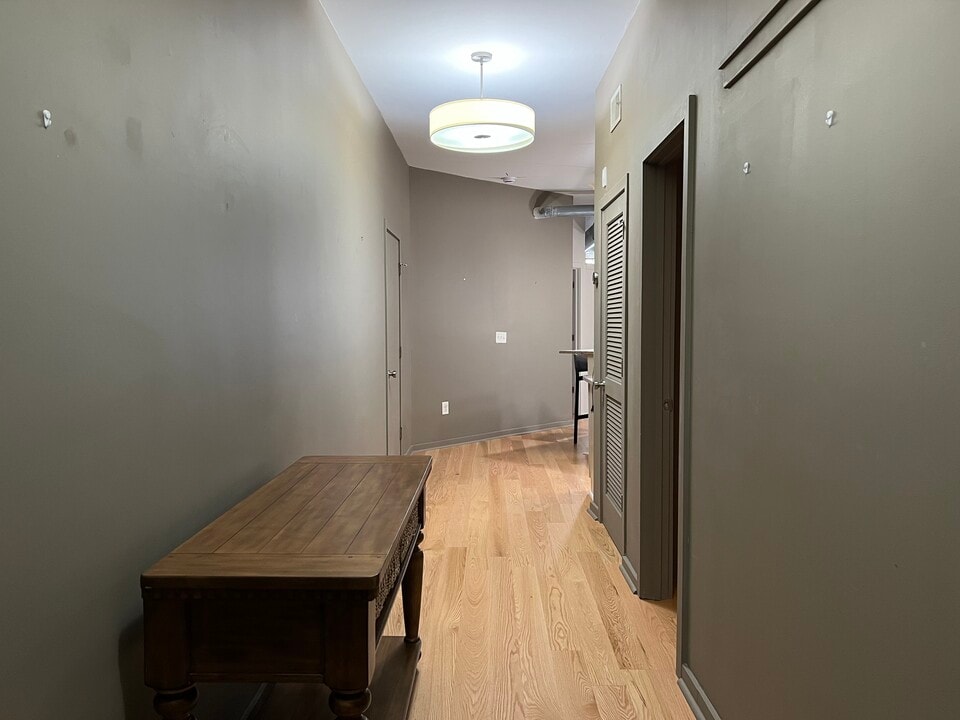 800 Peachtree St NE, Unit 8217 in Atlanta, GA - Building Photo