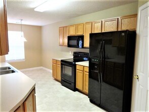 47 Willow Lakes Dr in Savannah, GA - Building Photo - Building Photo