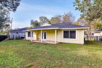 3539 Balboa Cir in Montgomery, TX - Foto de edificio - Building Photo