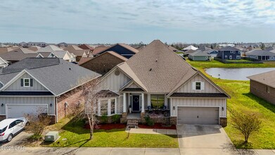 221 S Shoreview Dr in Panama City, FL - Foto de edificio - Building Photo