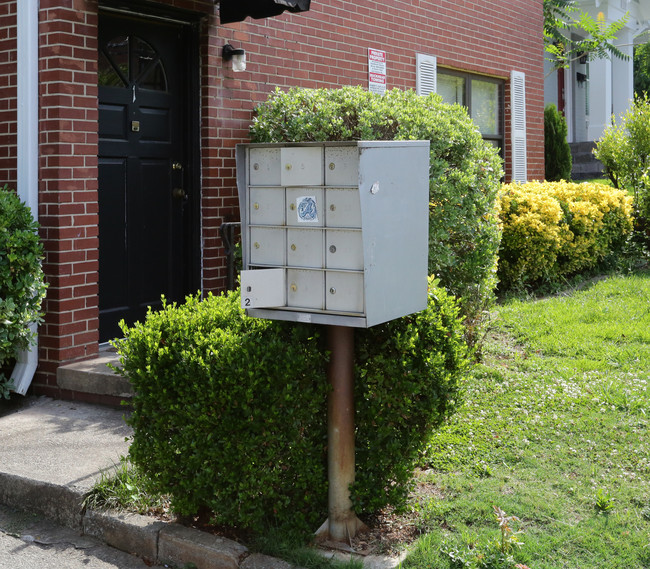 1016 Greenwood Ave in Atlanta, GA - Building Photo - Building Photo