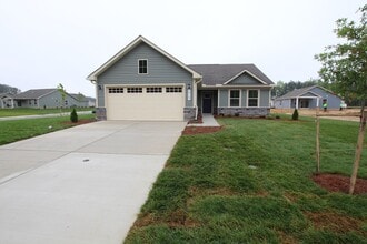 24103 Harvest Cir in Milton, DE - Building Photo - Building Photo