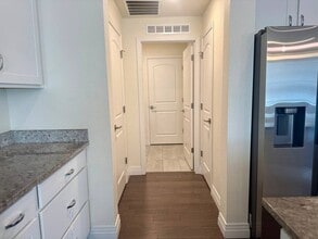 1851 S Dunkirk St in Aurora, CO - Foto de edificio - Building Photo